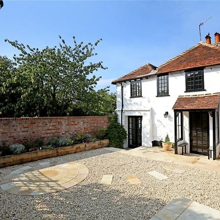 Henry VIII Cottage In The Heart Of Henley 외부 사진