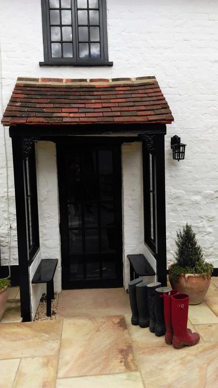 Henry VIII Cottage In The Heart Of Henley 외부 사진